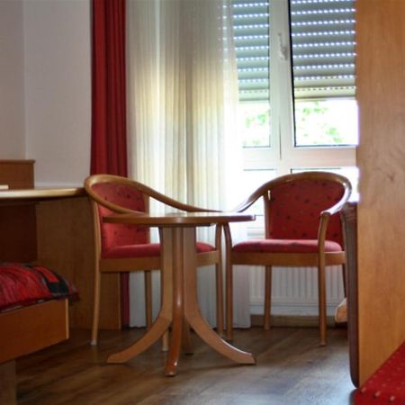City Pension Rastatt Luaran gambar