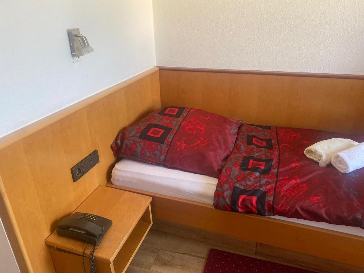 City Pension Rastatt Luaran gambar