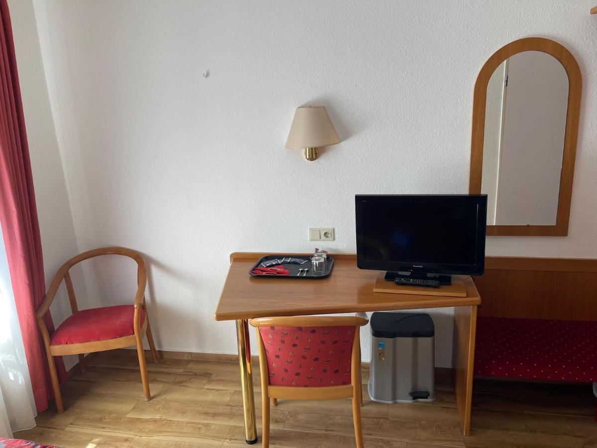 City Pension Rastatt Luaran gambar